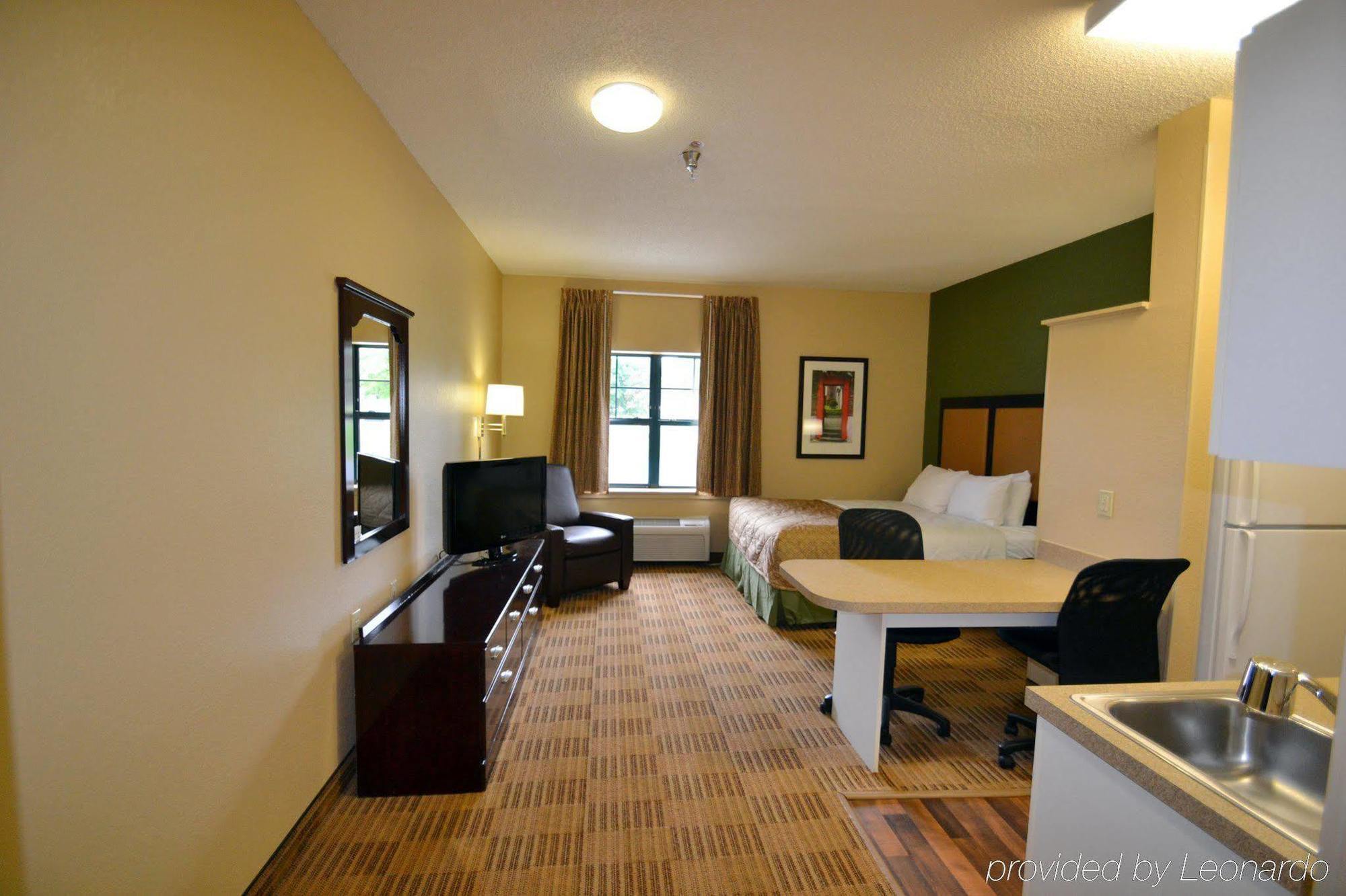 Extended Stay America Select Suites - Chicago - Downers Grove Exterior photo